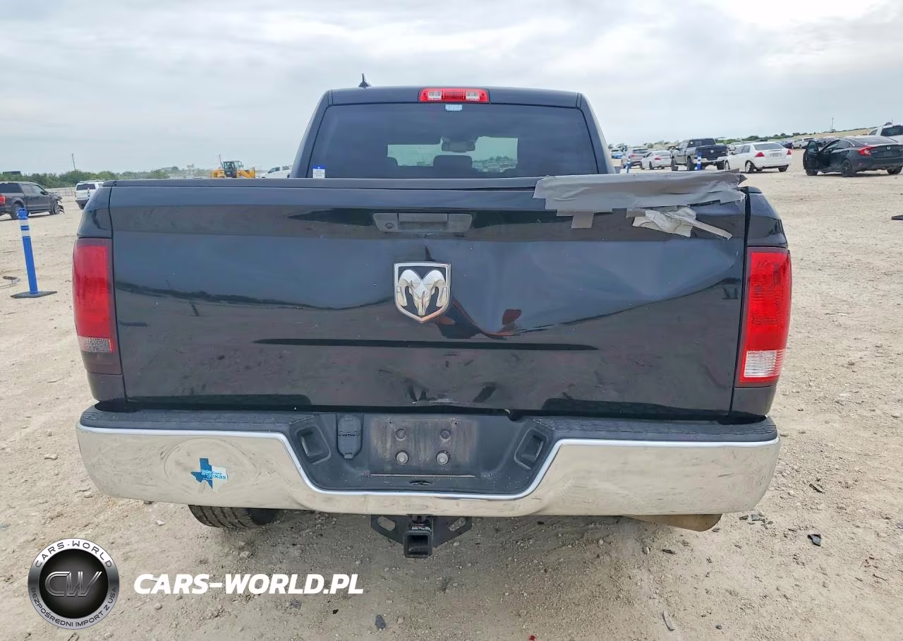 2022 Ram 1500 Classic Tradesman VIN:1C6RR6FG5NS155134 - 6