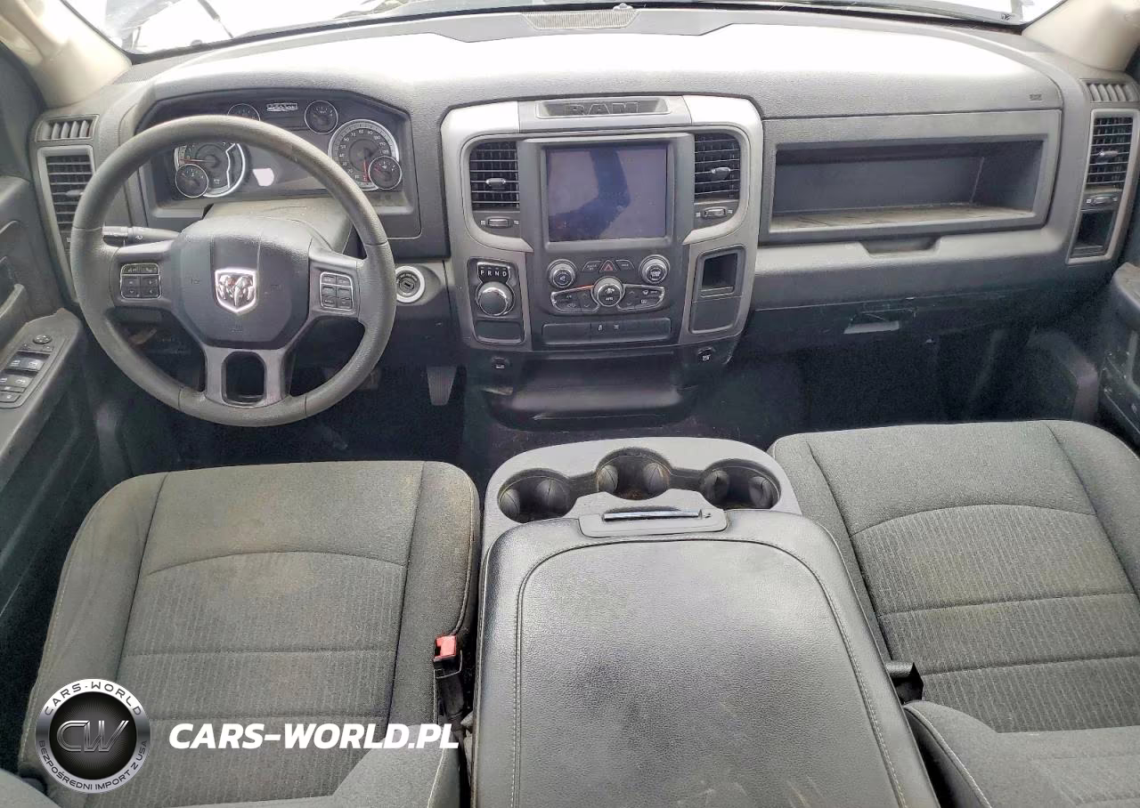 2022 Ram 1500 Classic Tradesman VIN:1C6RR6FG5NS155134 - 8
