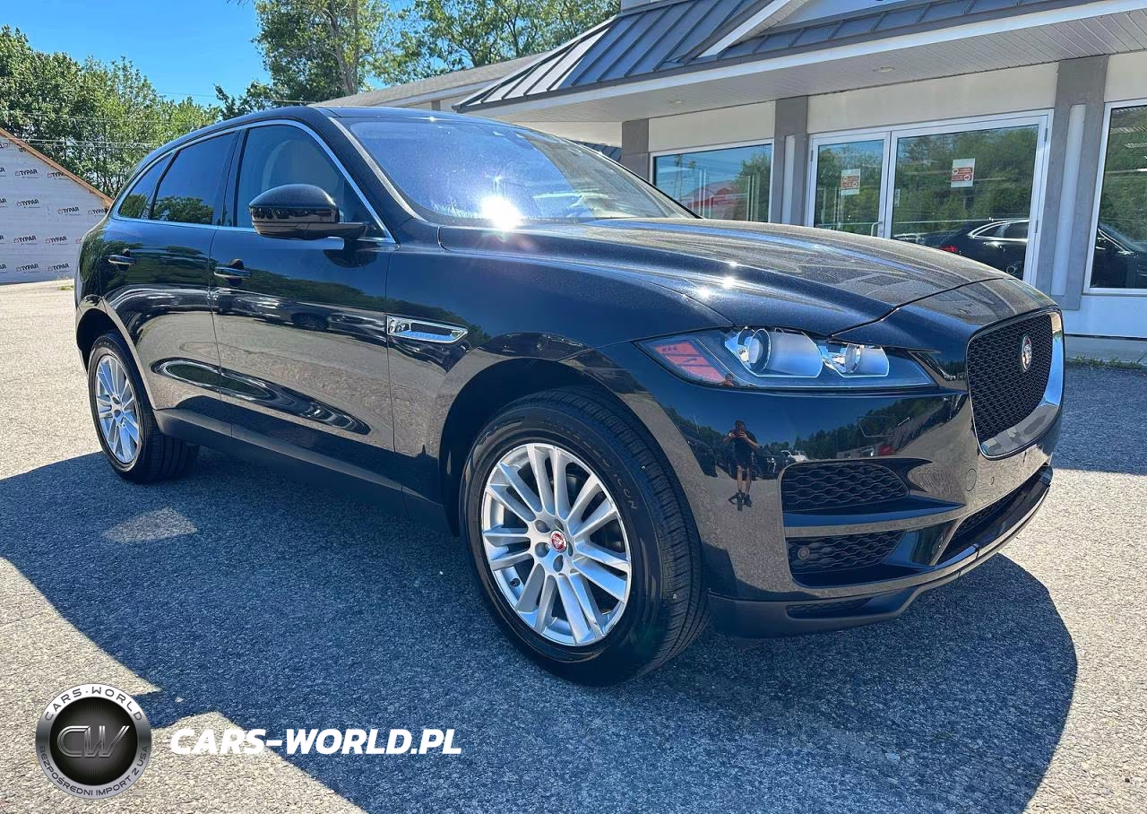 2017 Jaguar F-Pace Prestige