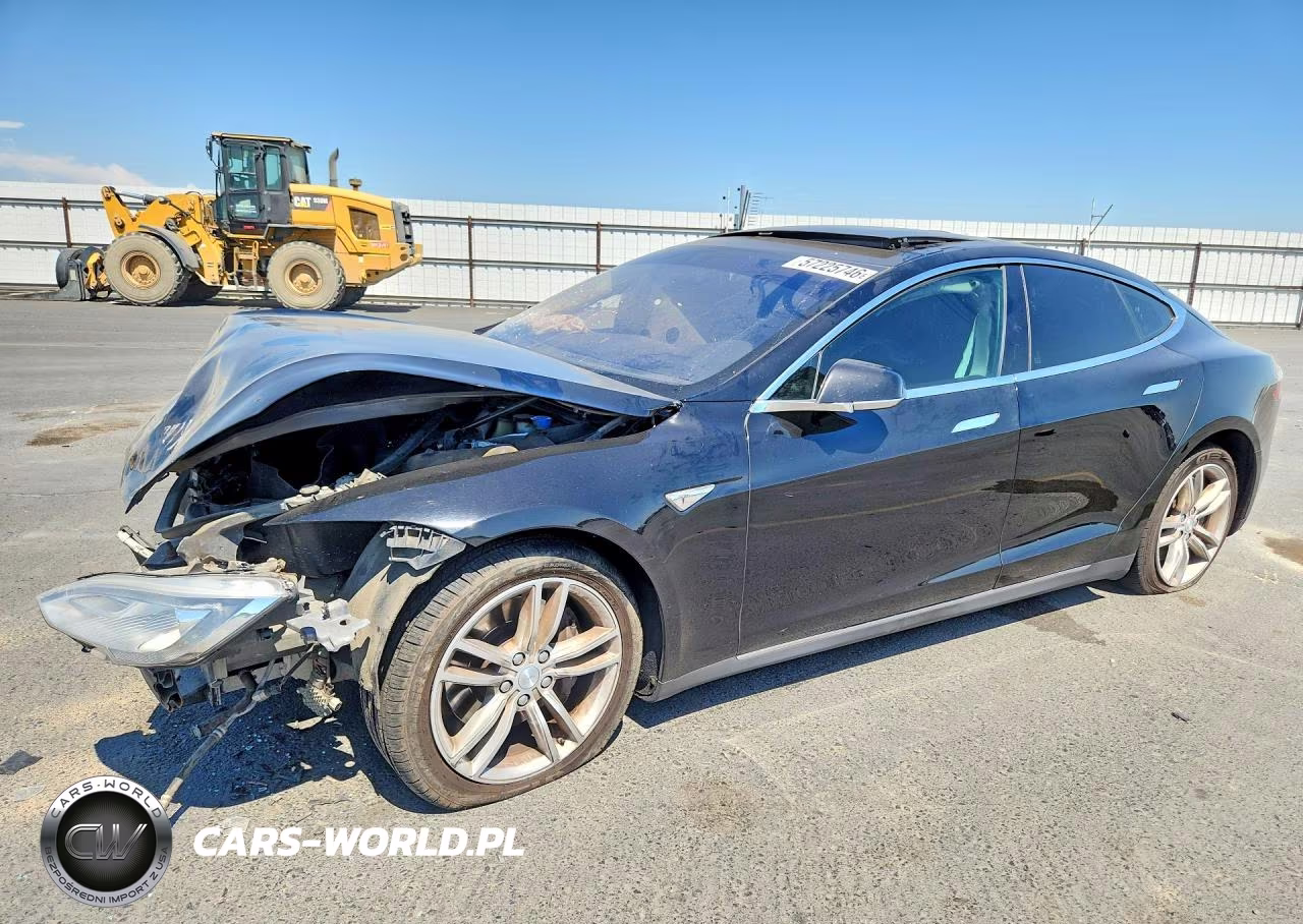 2014 Tesla Model S