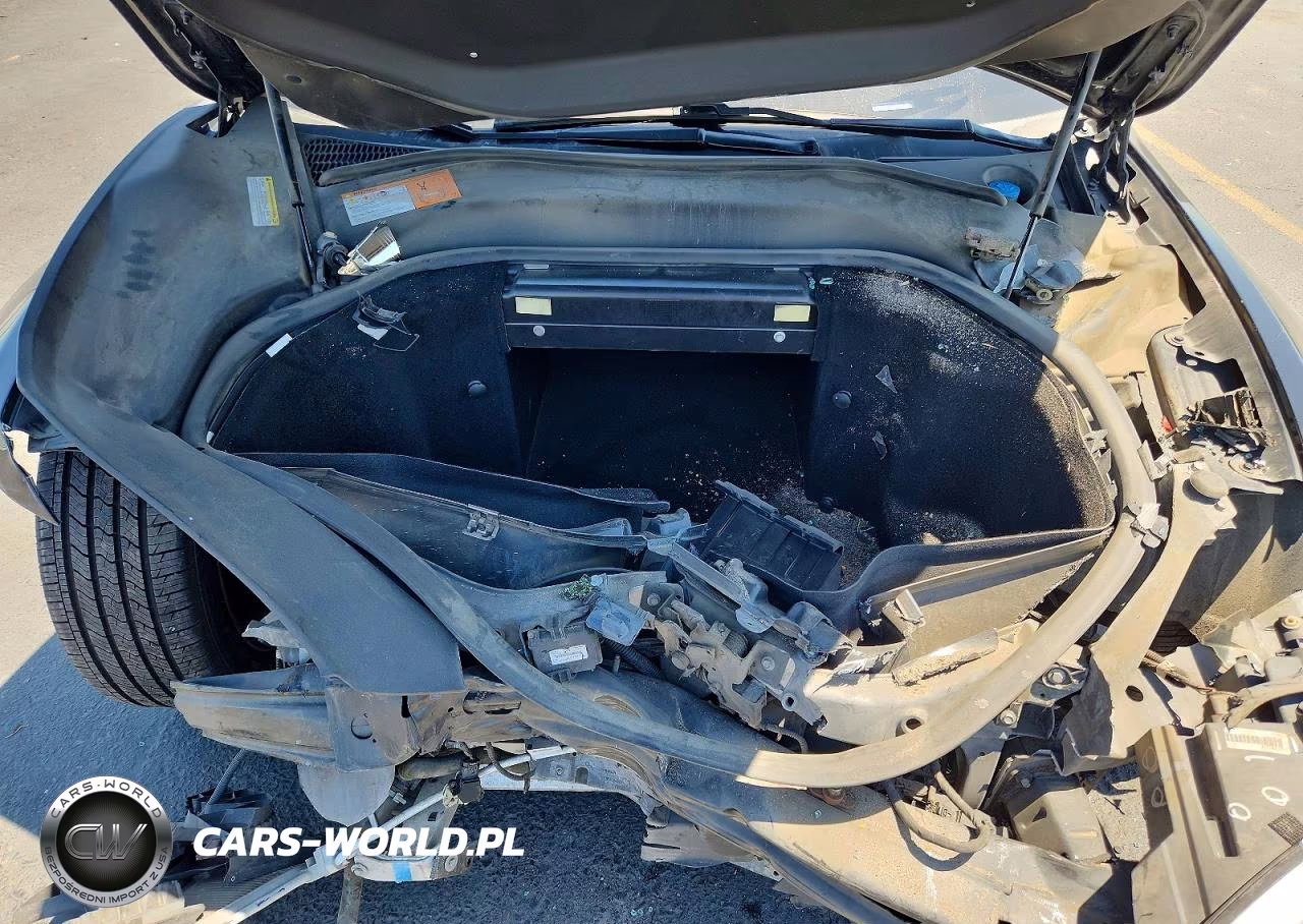 2014 Tesla Model S VIN:5YJSA1S12EFP45200 - 11