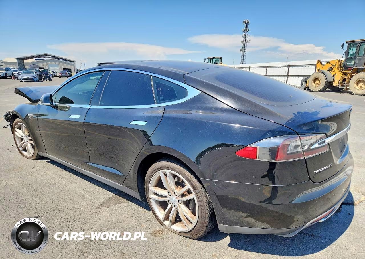2014 Tesla Model S VIN:5YJSA1S12EFP45200 - 2
