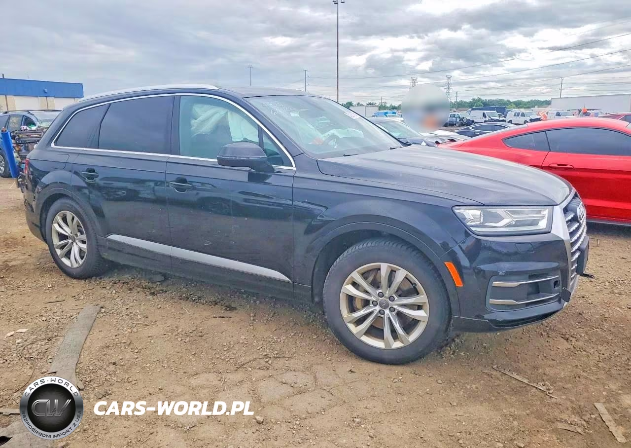 2017 Audi Q7 Premium VIN:WA1AAAF75HD004703 - 4
