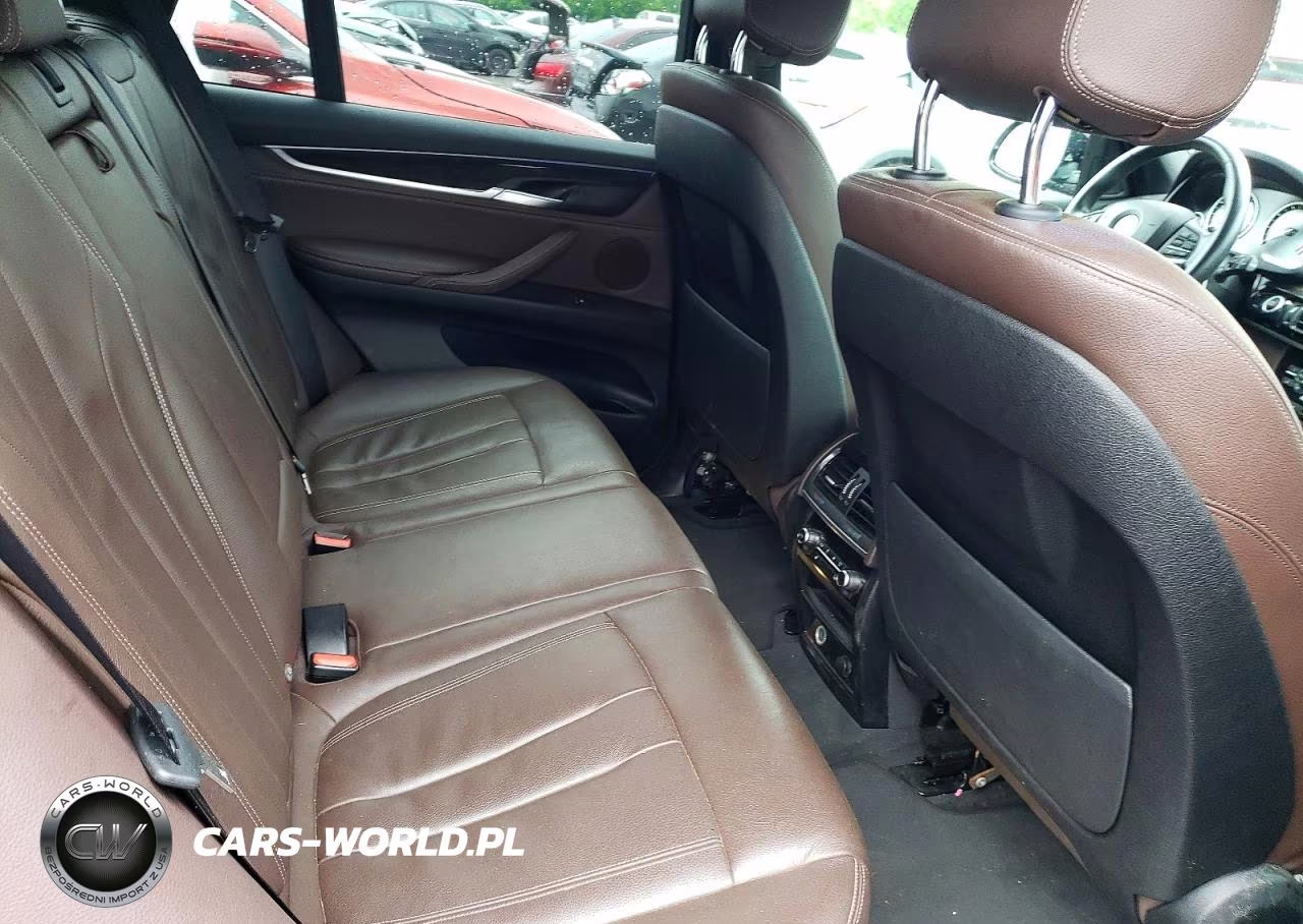 2018 BMW X5 Xdr40E VIN:5UXKT0C57J0W03387 - 11