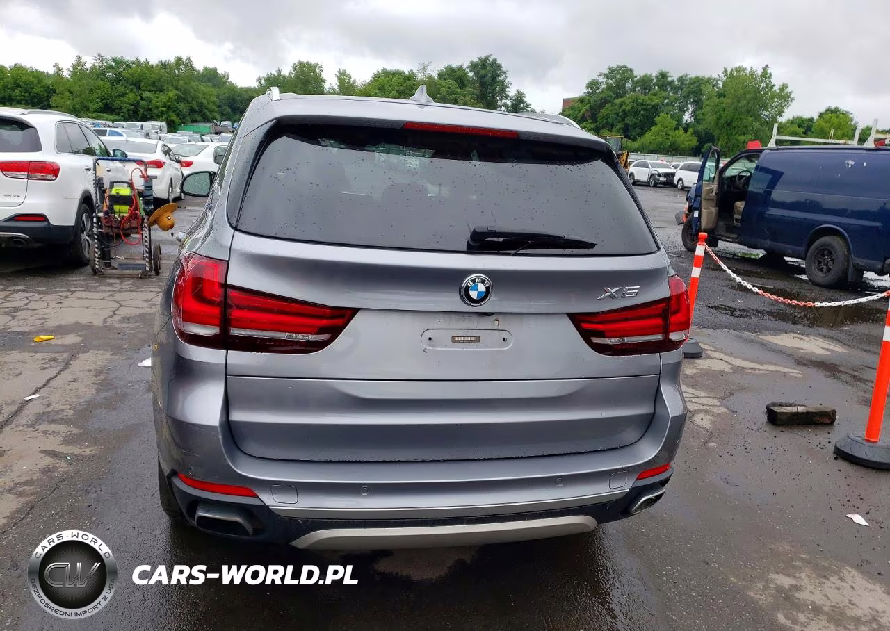 2018 BMW X5 Xdr40E VIN:5UXKT0C57J0W03387 - 6