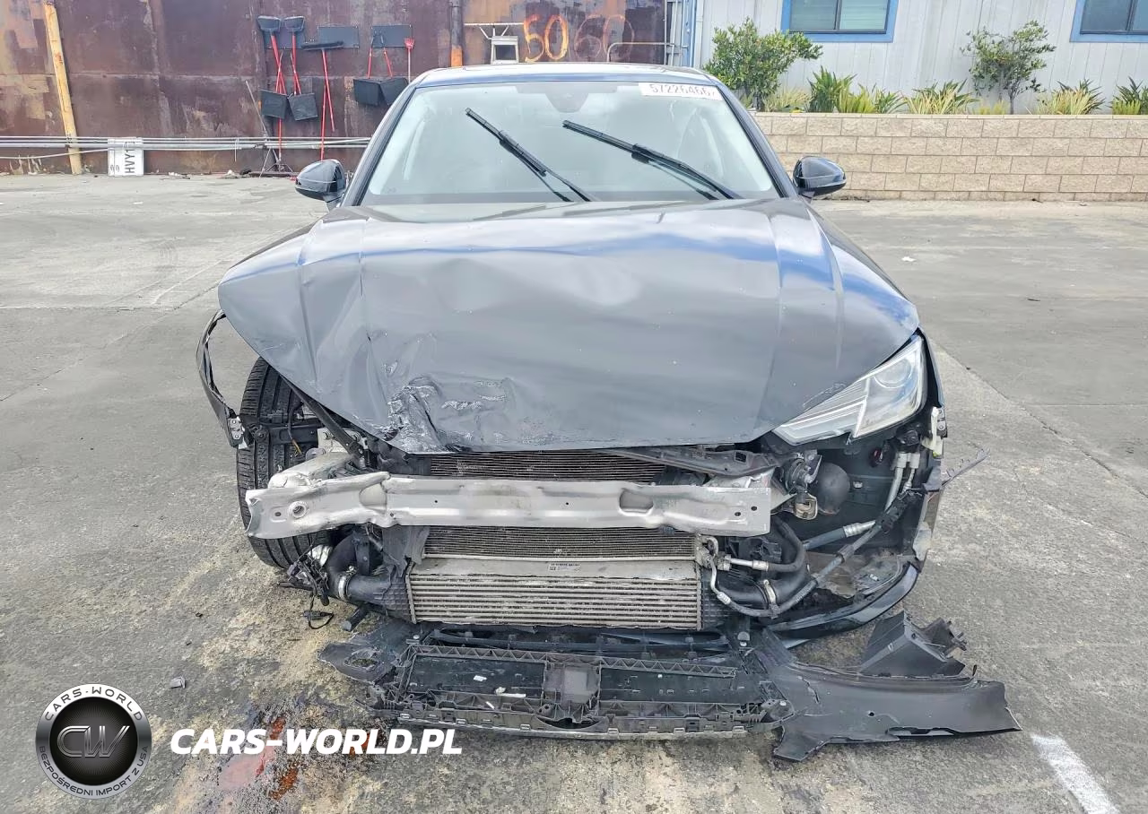 2019 Audi A4 Premium VIN:WAUDNAF4XKA117467 - 5