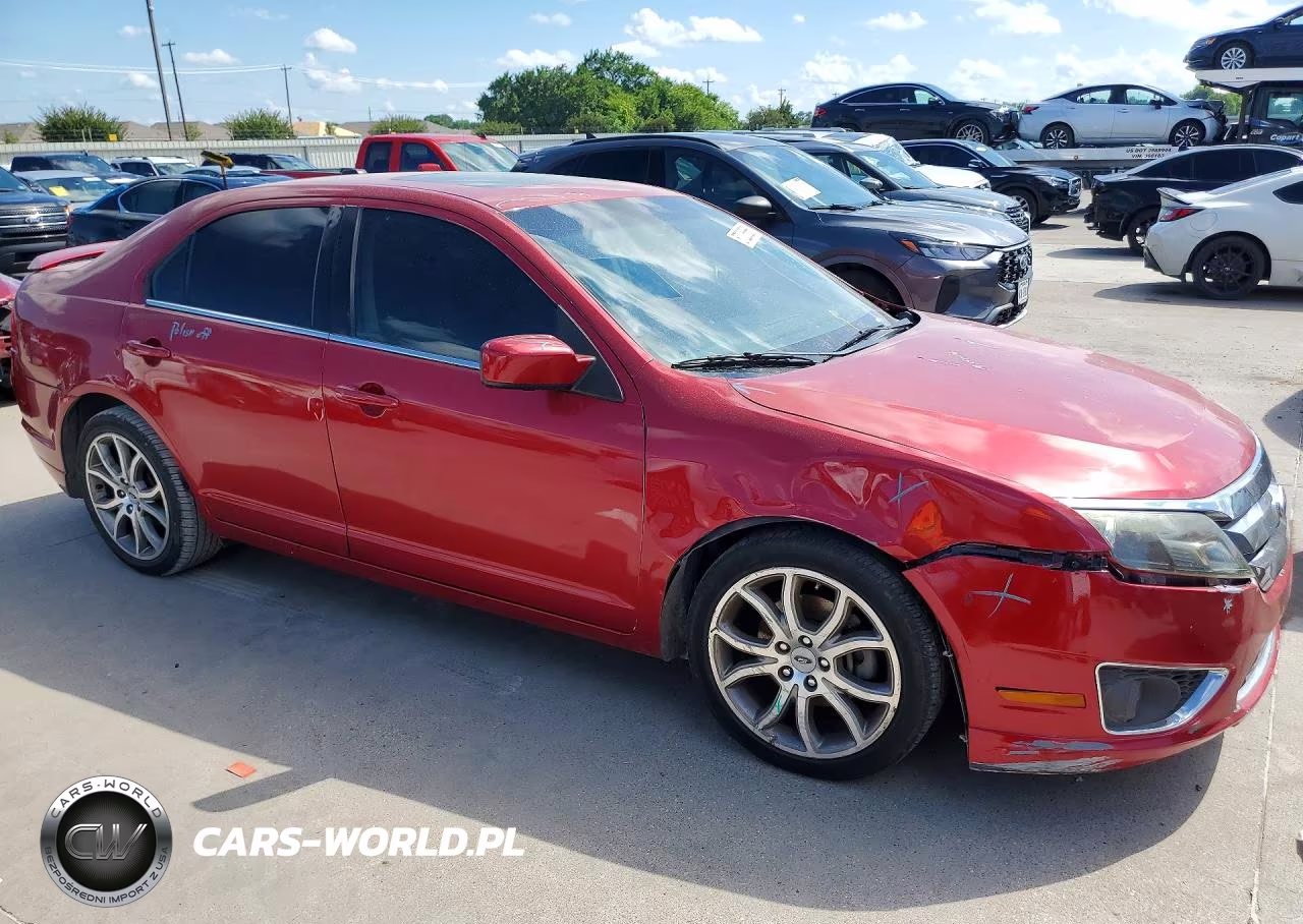 FORD FUSION SE VIN:3FAHP0HA8BR334863 - 4