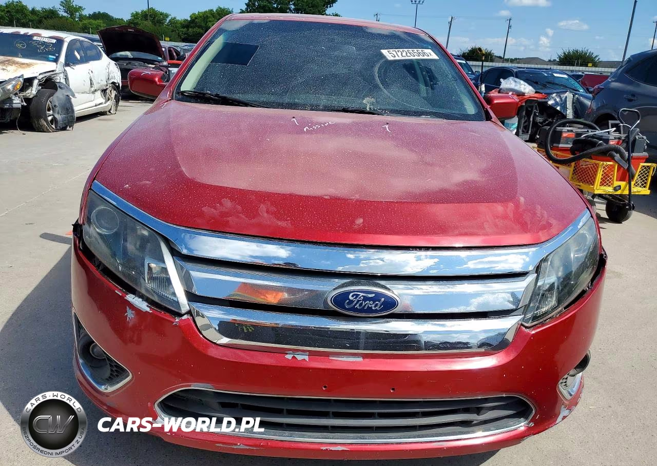 FORD FUSION SE VIN:3FAHP0HA8BR334863 - 5