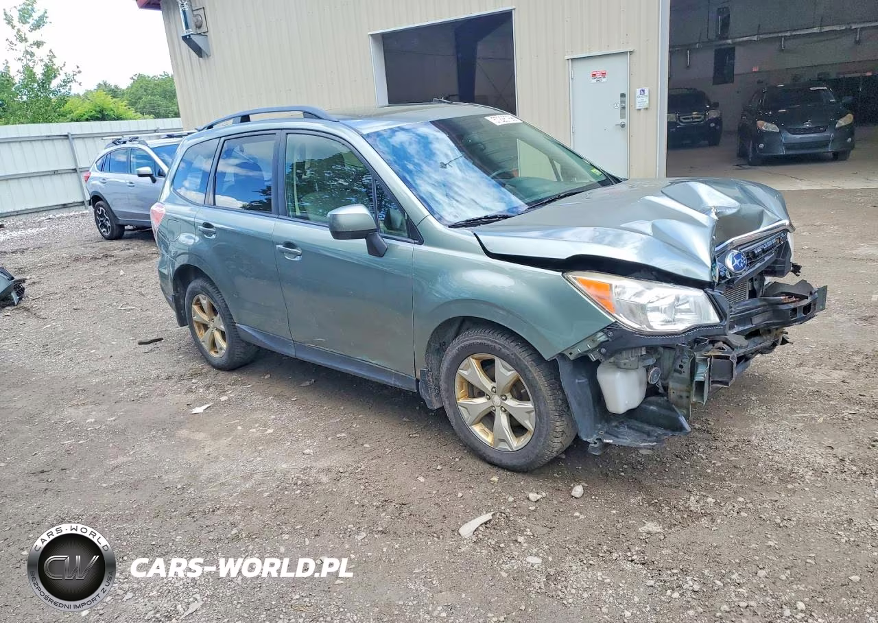 2014 Subaru Forester 2.5I Premium VIN:JF2SJAEC6EH542972 - 4