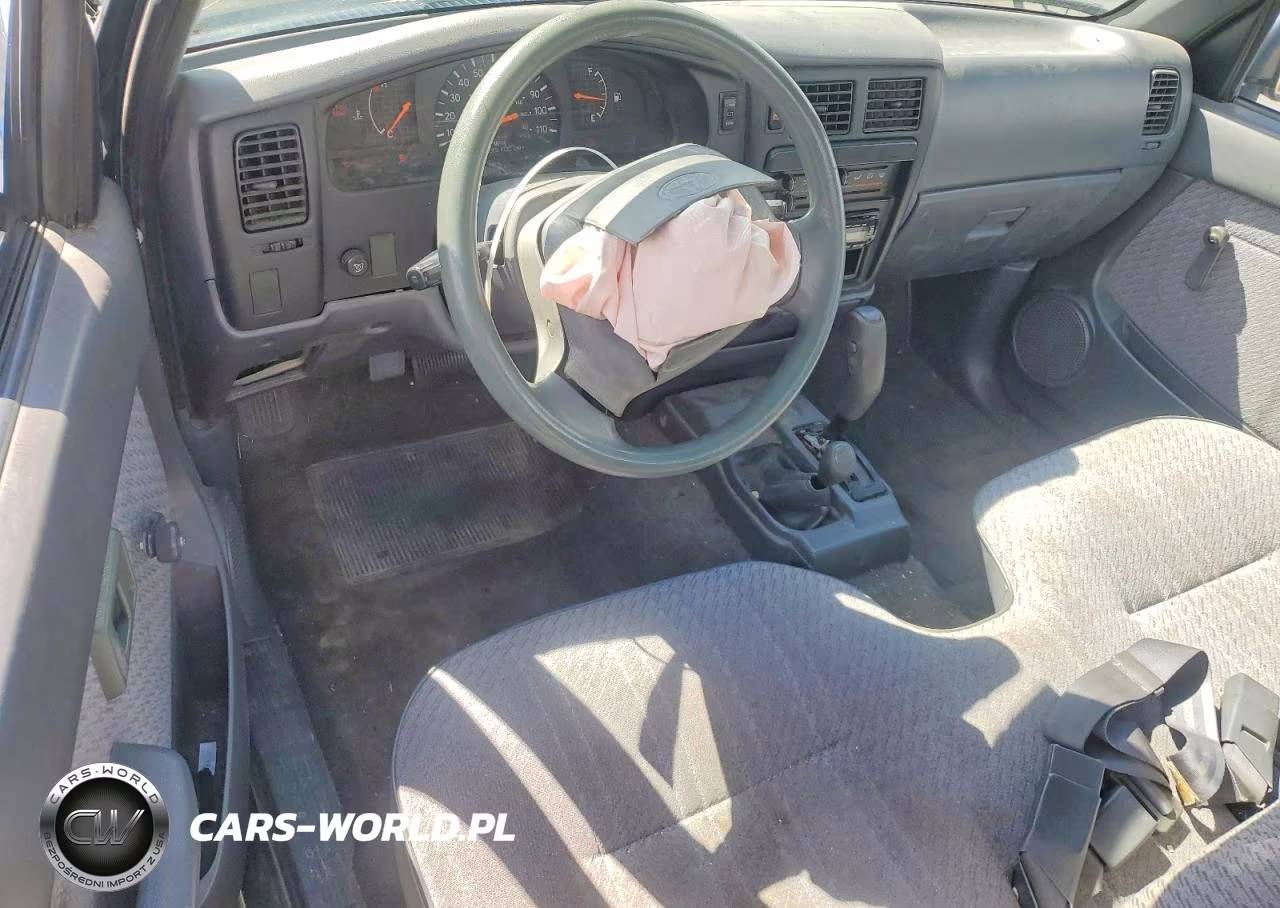 1995 Toyota Tacoma VIN:4TAUN61C2SZ018783 - 8