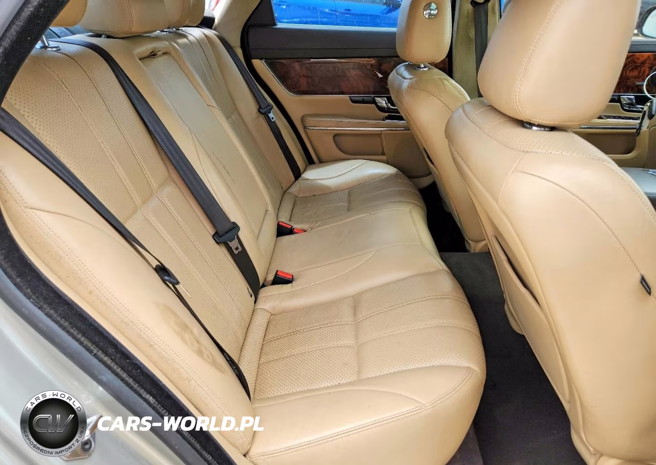 2013 Jaguar Xj VIN:SAJWA1C77D8V56952 - 10