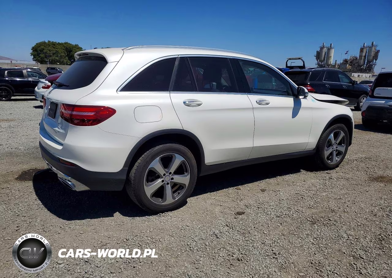 2017 Mercedes-Benz Glc 300 VIN:WDC0G4JB8HF193374 - 3