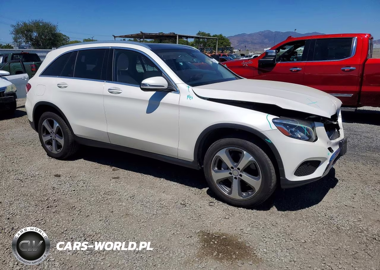 2017 Mercedes-Benz Glc 300 VIN:WDC0G4JB8HF193374 - 4