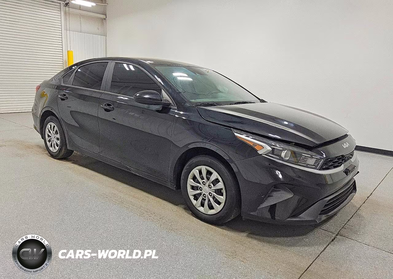 2023 Kia Forte Lx VIN:3KPF24AD0PE550779 - 4