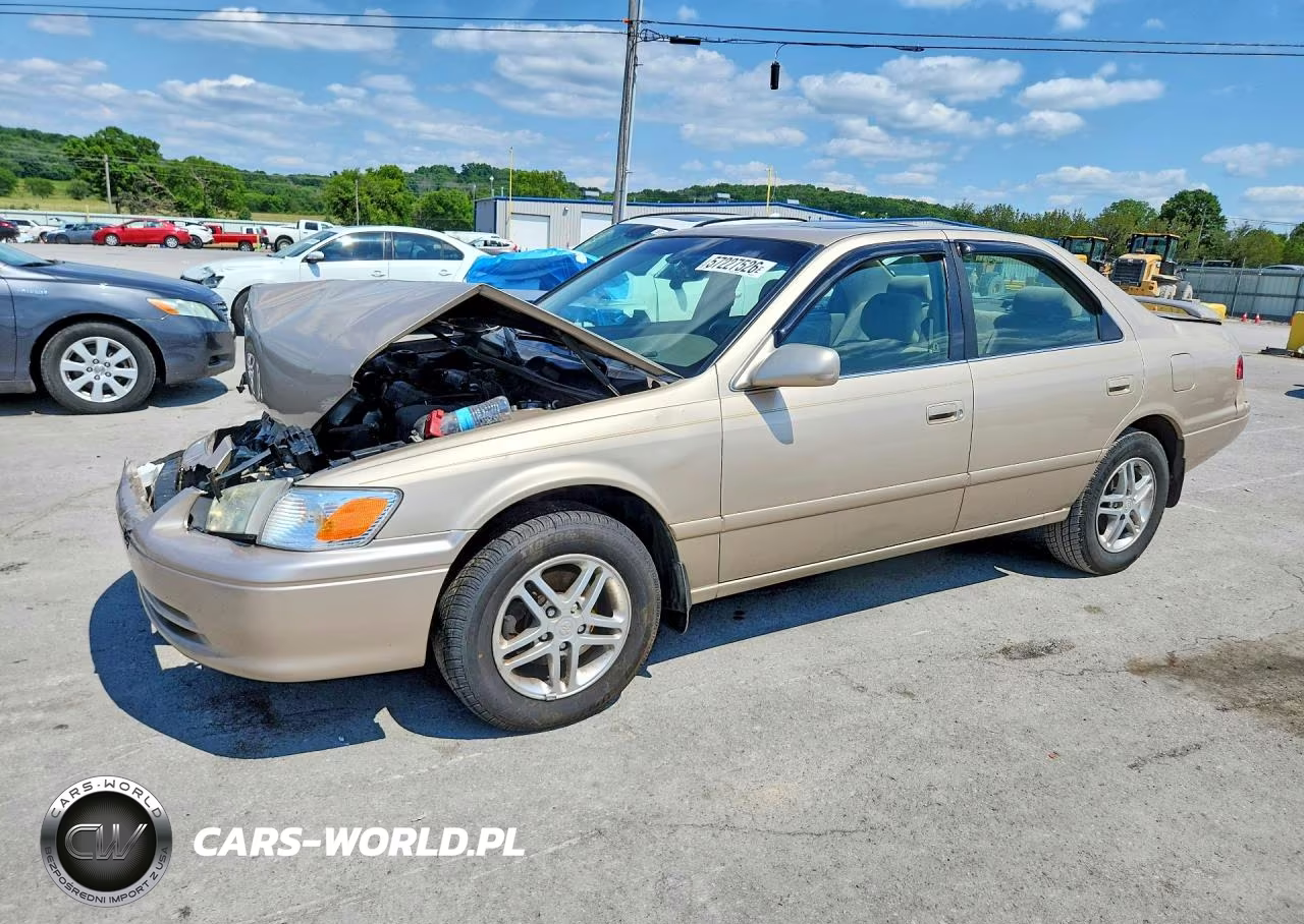 2001 Toyota Camry Le – zdjęcie 1 z 12