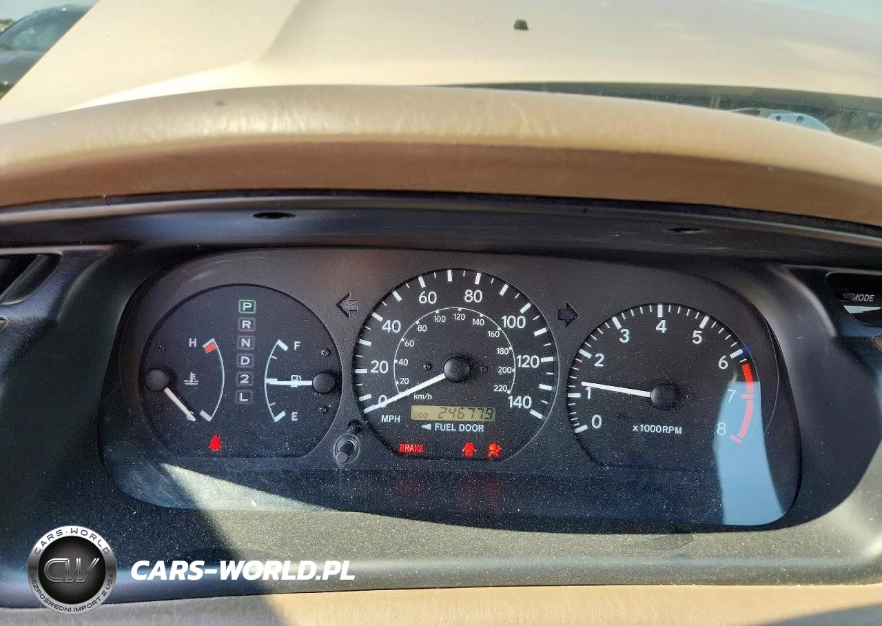 2001 Toyota Camry Le VIN:JT2BG22K310597119 - 9