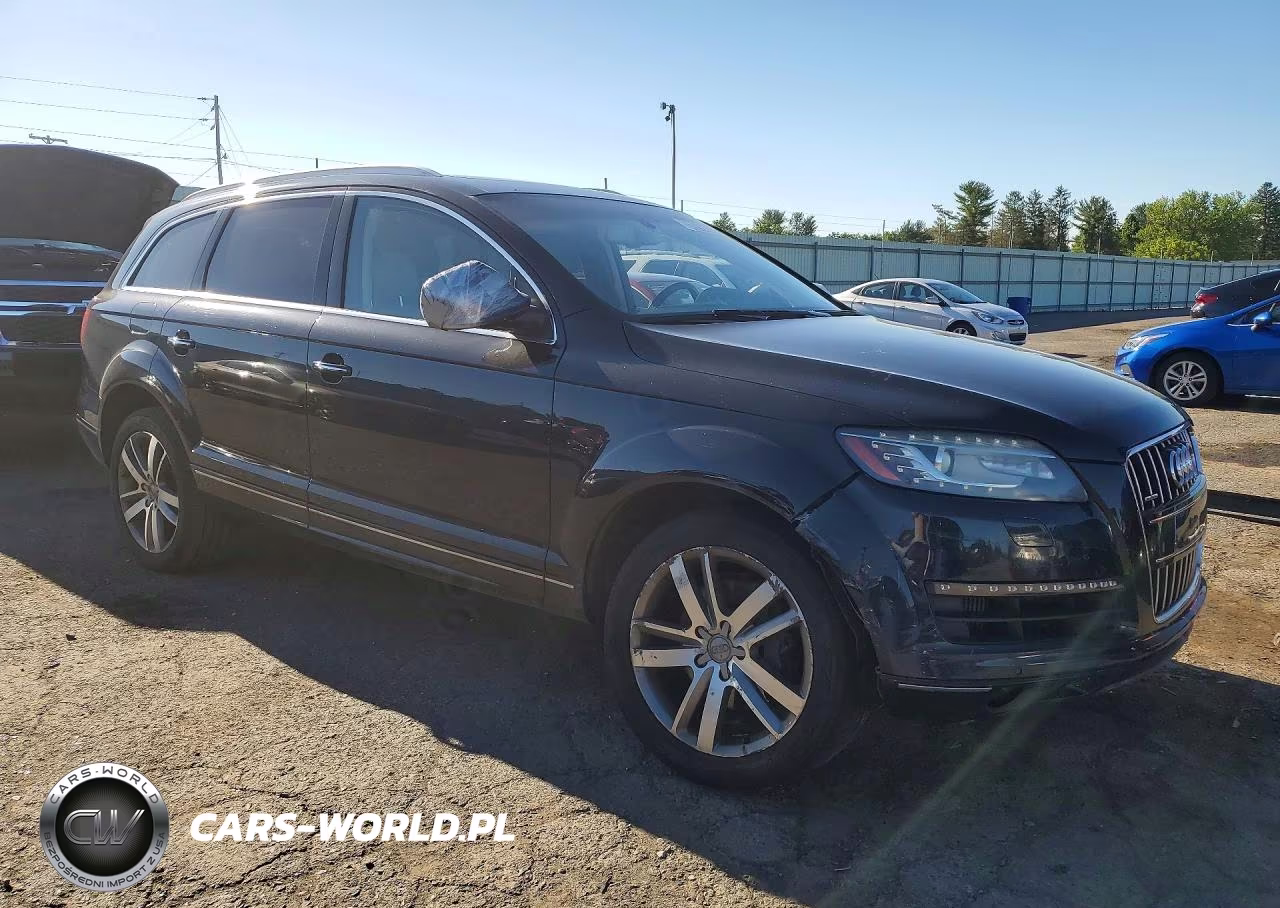 2013 Audi Q7 Premium Plus VIN:WA1LMAFE8DD012240 - 4