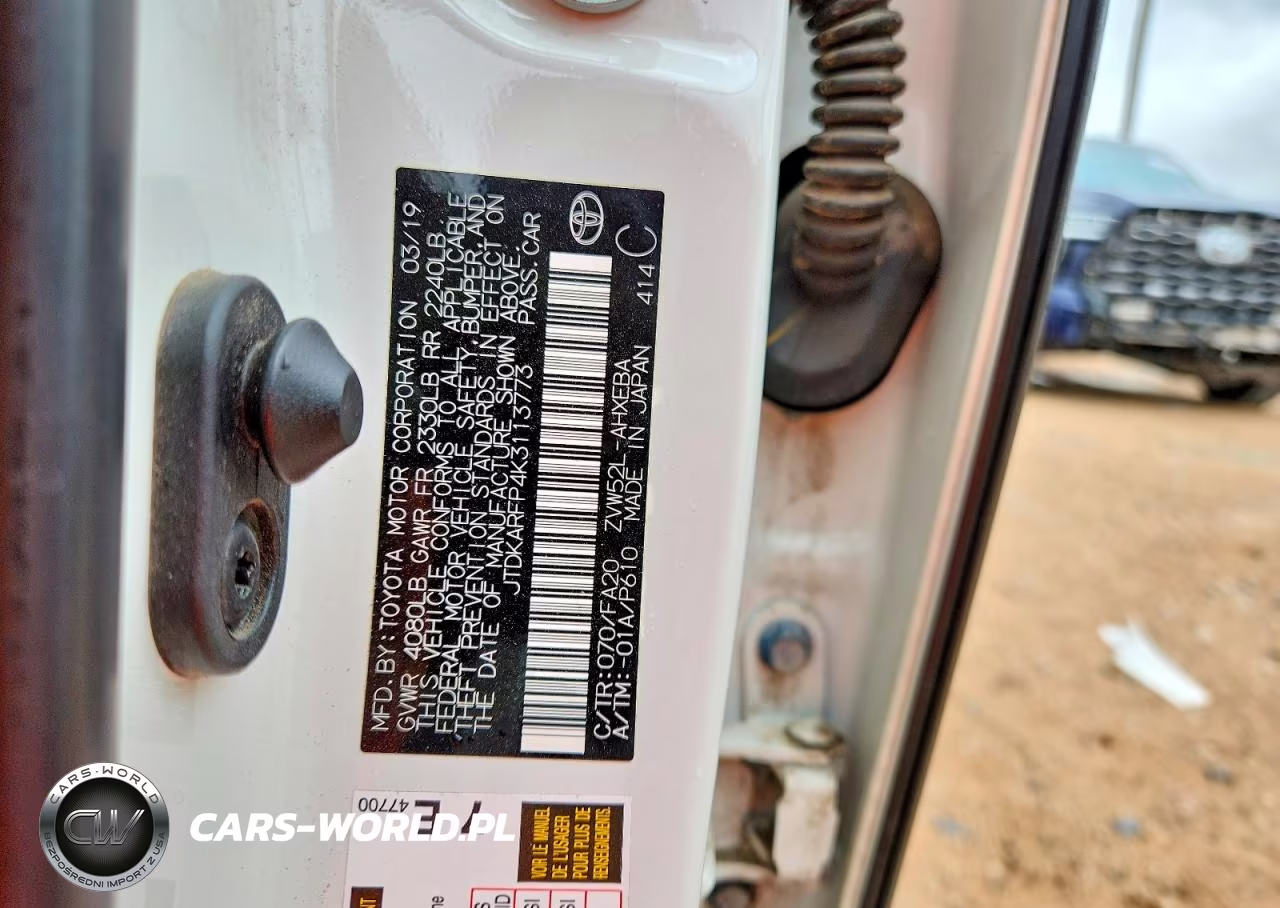 2019 Toyota Prius Prime Plus VIN:JTDKARFP4K3113773 - 12