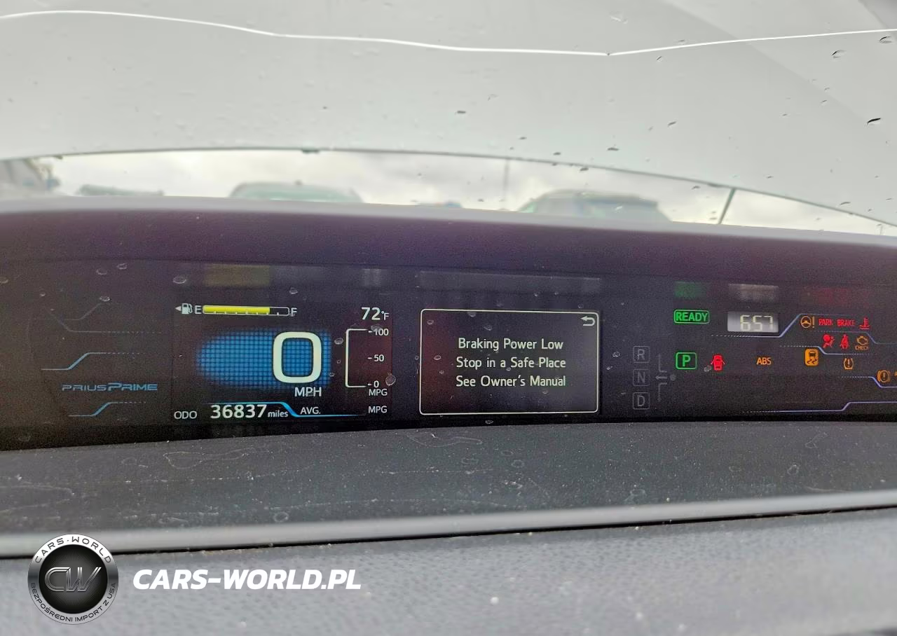 2019 Toyota Prius Prime Plus VIN:JTDKARFP4K3113773 - 9