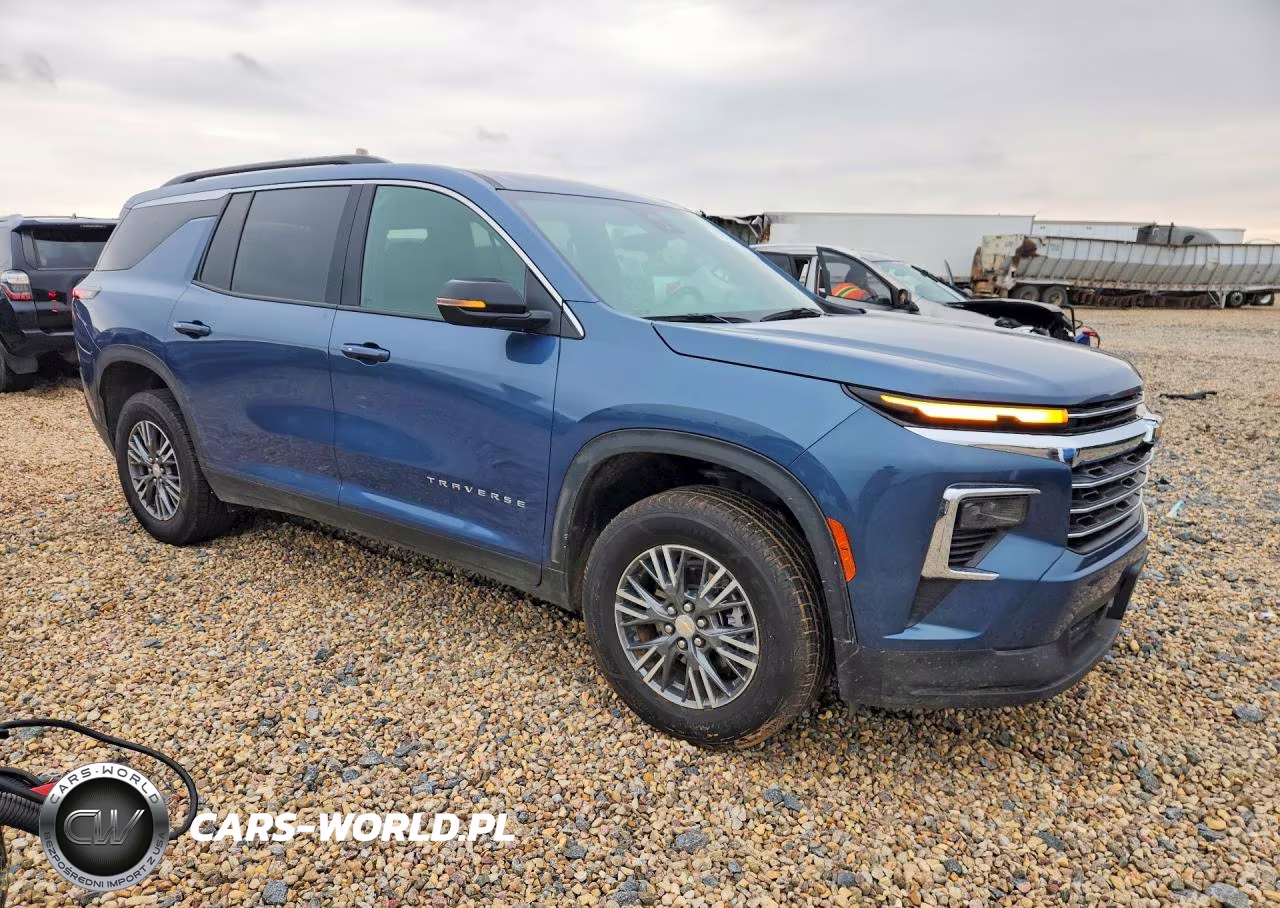 2025 Chevrolet Traverse Lt VIN:1GNERGRS6SJ141393 - 4