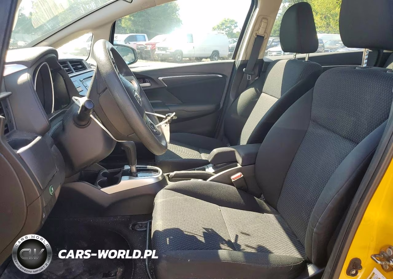 2018 Honda Fit Lx VIN:3HGGK5H45JM704689 - 7