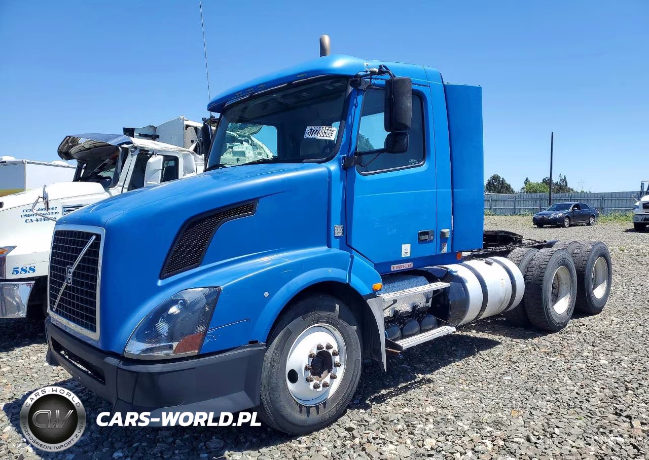 2011 Volvo Vnl Semi Truck VIN:4V4NC9DFXBN535654 - 2