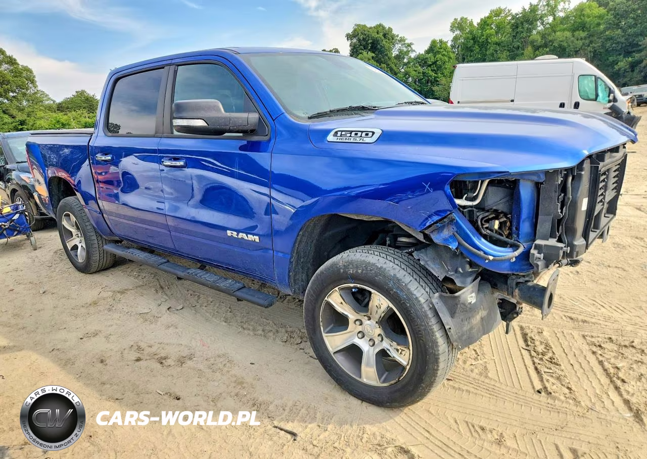 2019 Ram 1500 Big Horn VIN:1C6SRFFT1KN872932 - 4