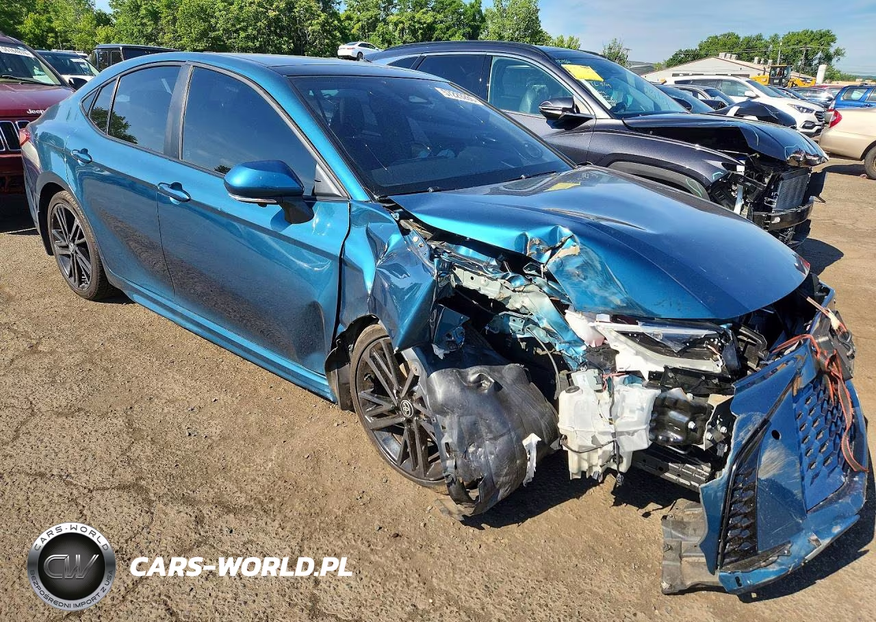 2025 Toyota Camry Xse VIN:4T1DBADK4SU014245 - 4