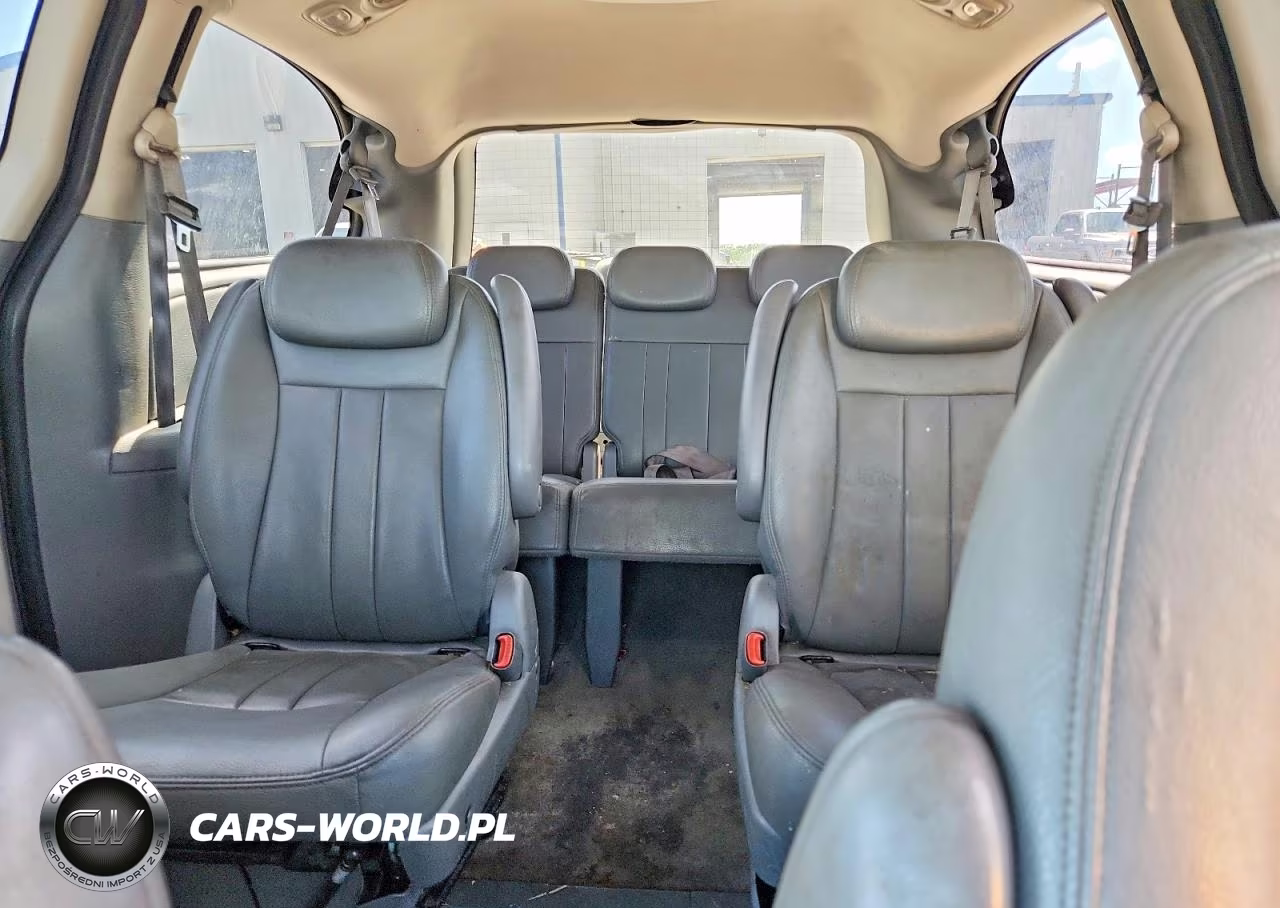2007 Dodge Grand Caravan Sxt VIN:2D8GP44L37R223155 - 10