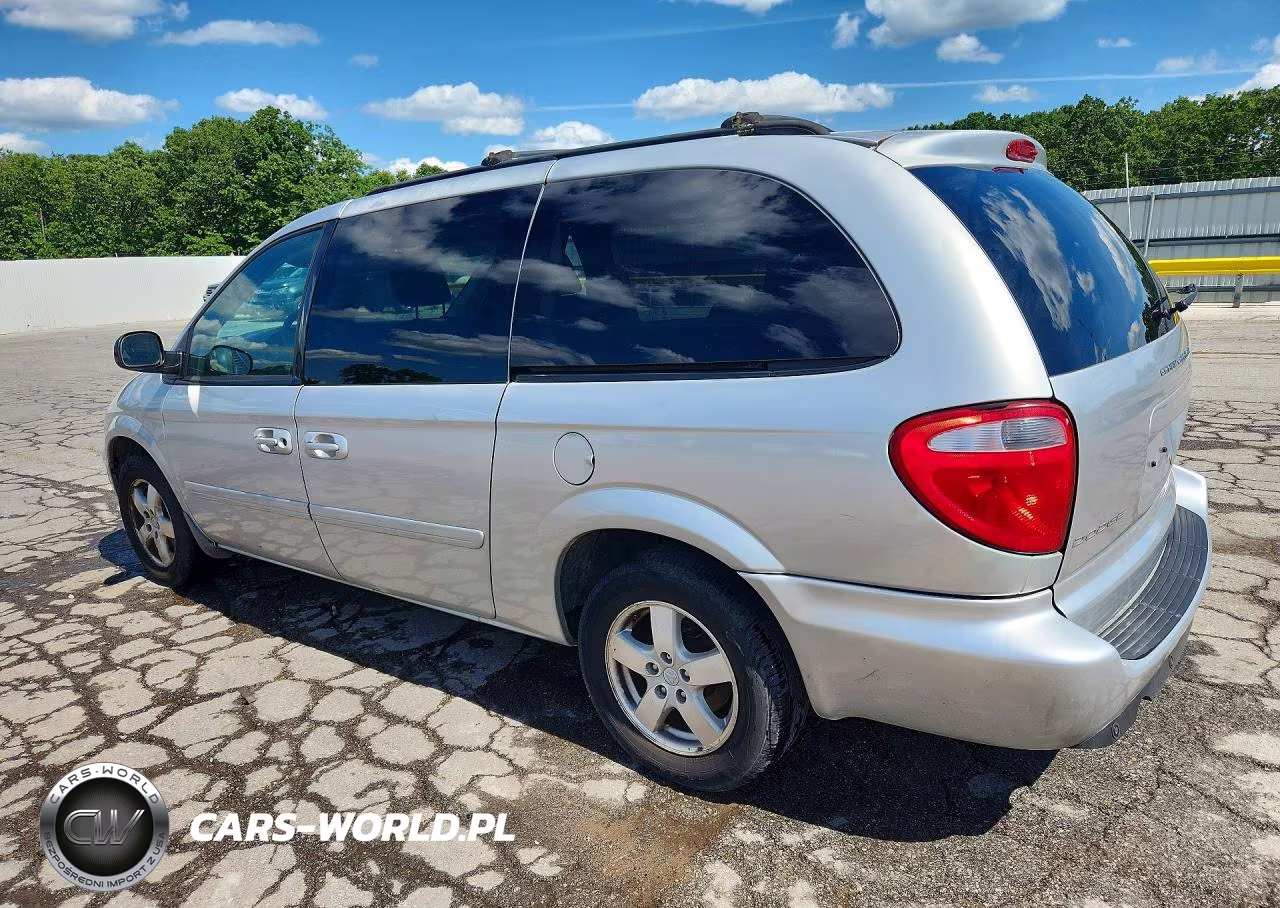 2007 Dodge Grand Caravan Sxt VIN:2D8GP44L37R223155 - 2
