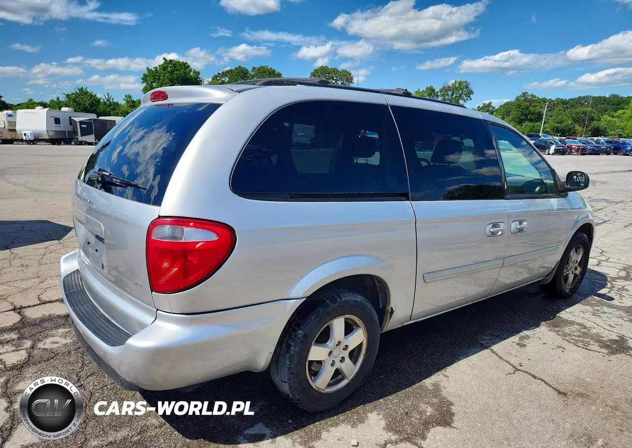 2007 Dodge Grand Caravan Sxt VIN:2D8GP44L37R223155 - 3