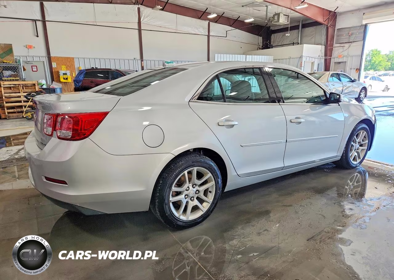 2014 Chevrolet Malibu 1Lt VIN:1G11C5SL5EF251139 - 3