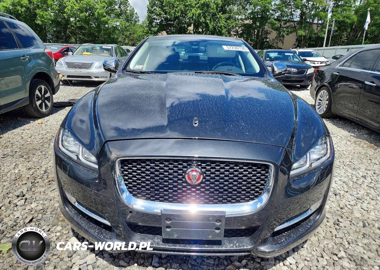 2016 Jaguar Xj VIN:SAJWJ1CD8G8W00984 - 5