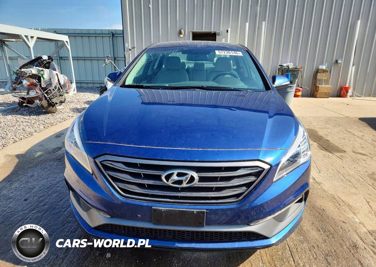 2017 Hyundai Sonata Sport VIN:5NPE34AF4HH545379 - 5