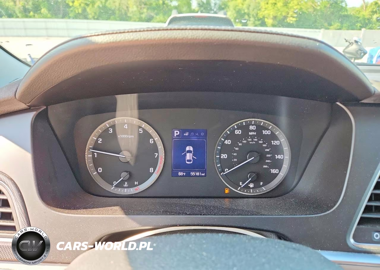 2017 Hyundai Sonata Sport VIN:5NPE34AF4HH545379 - 9