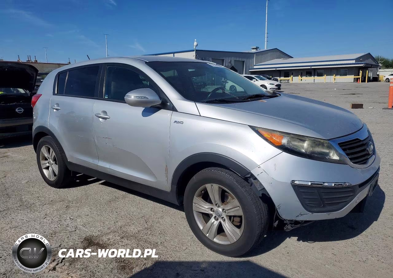 2012 Kia Sportage Lx VIN:KNDPBCA2XC7259570 - 4