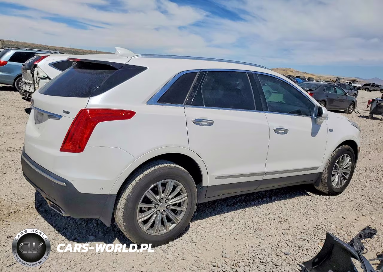 2017 Cadillac Xt5 Premium Luxury VIN:1GYKNERS3HZ195573 - 3