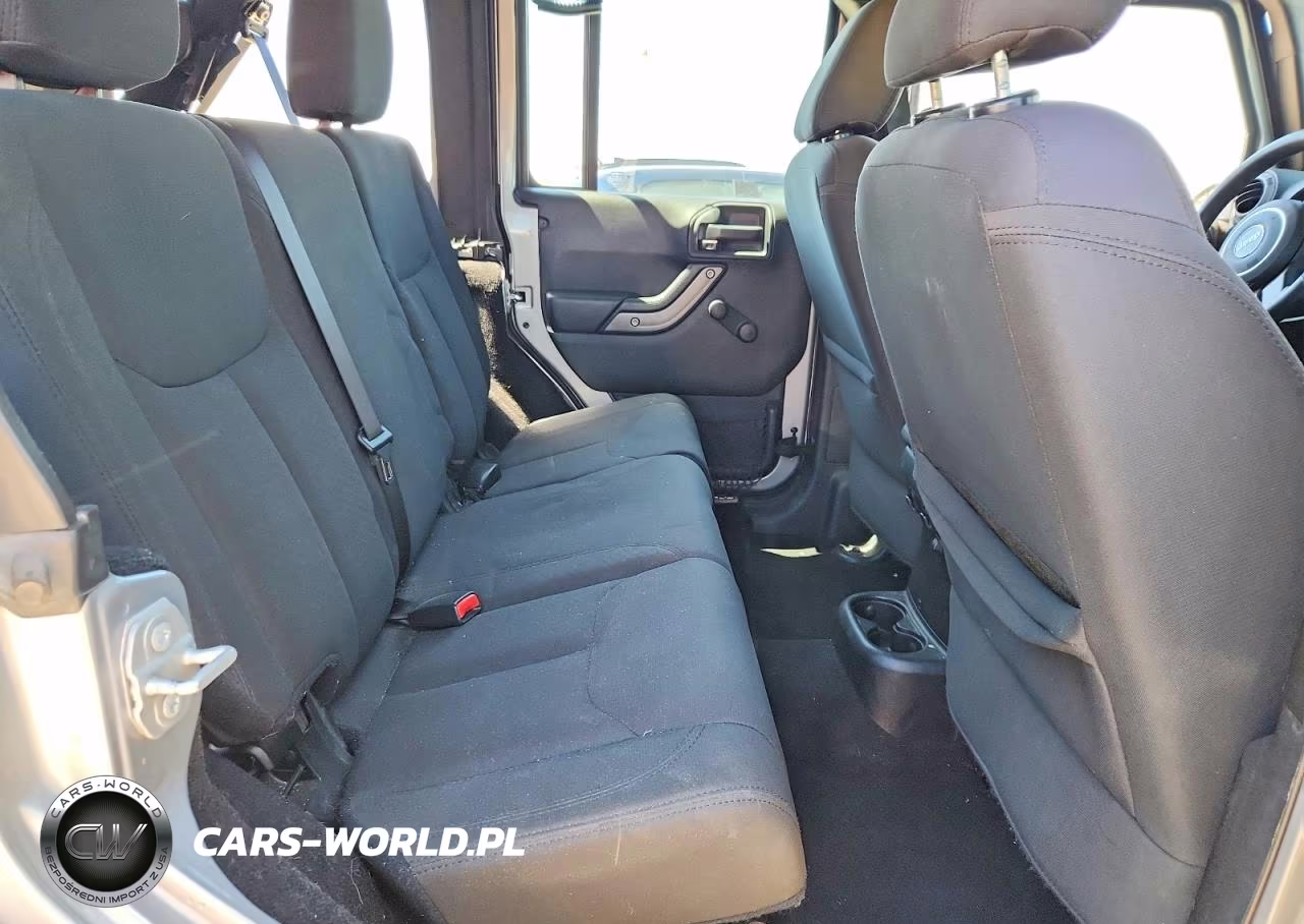 2017 Jeep Wrangler Unlimited Sport VIN:1C4BJWDG9HL728409 - 10