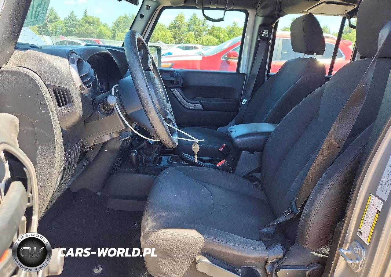 2017 Jeep Wrangler Unlimited Sport VIN:1C4BJWDG9HL728409 - 7