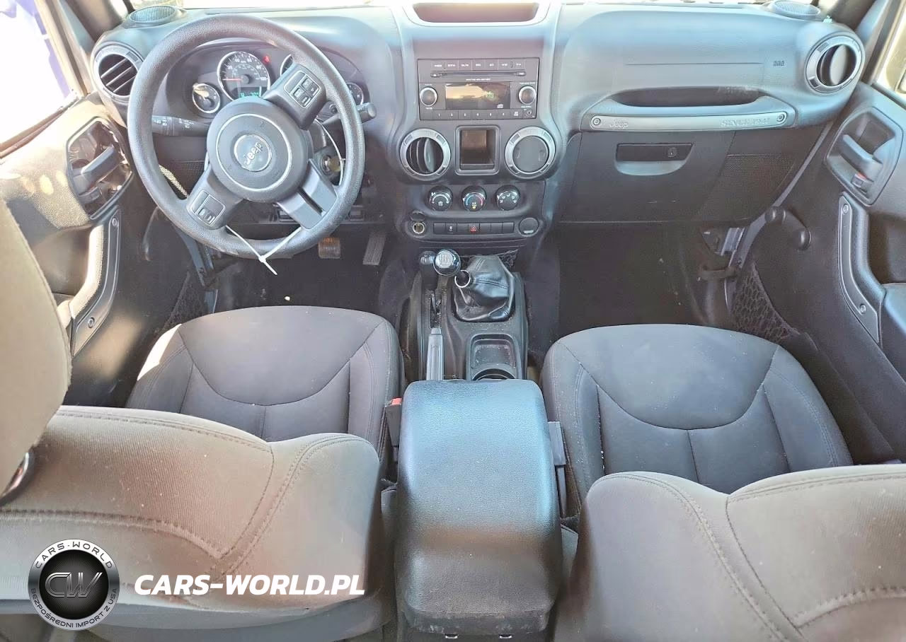 2017 Jeep Wrangler Unlimited Sport VIN:1C4BJWDG9HL728409 - 8