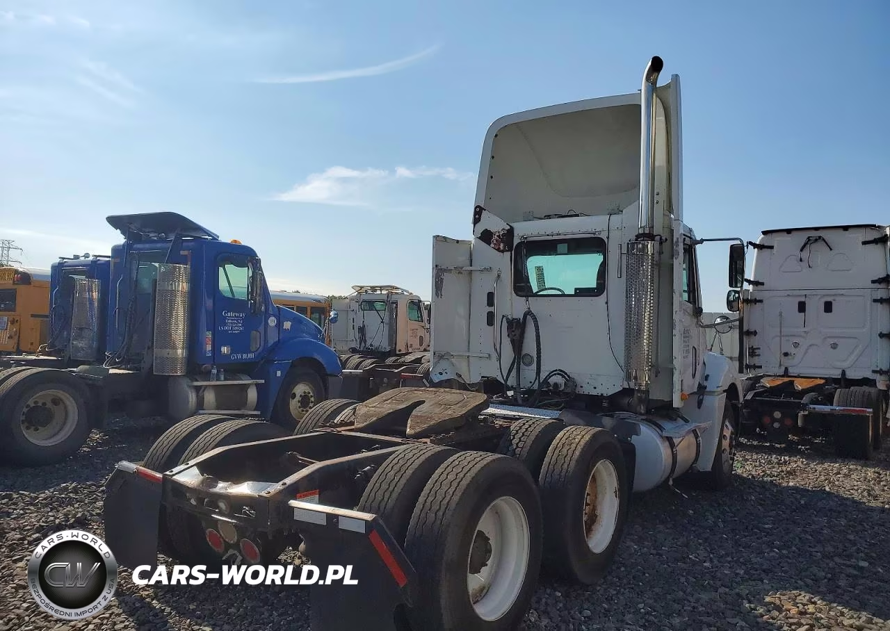 2006 Freightliner Columbia 112 VIN:1FUJA6CK06LW38766 - 4