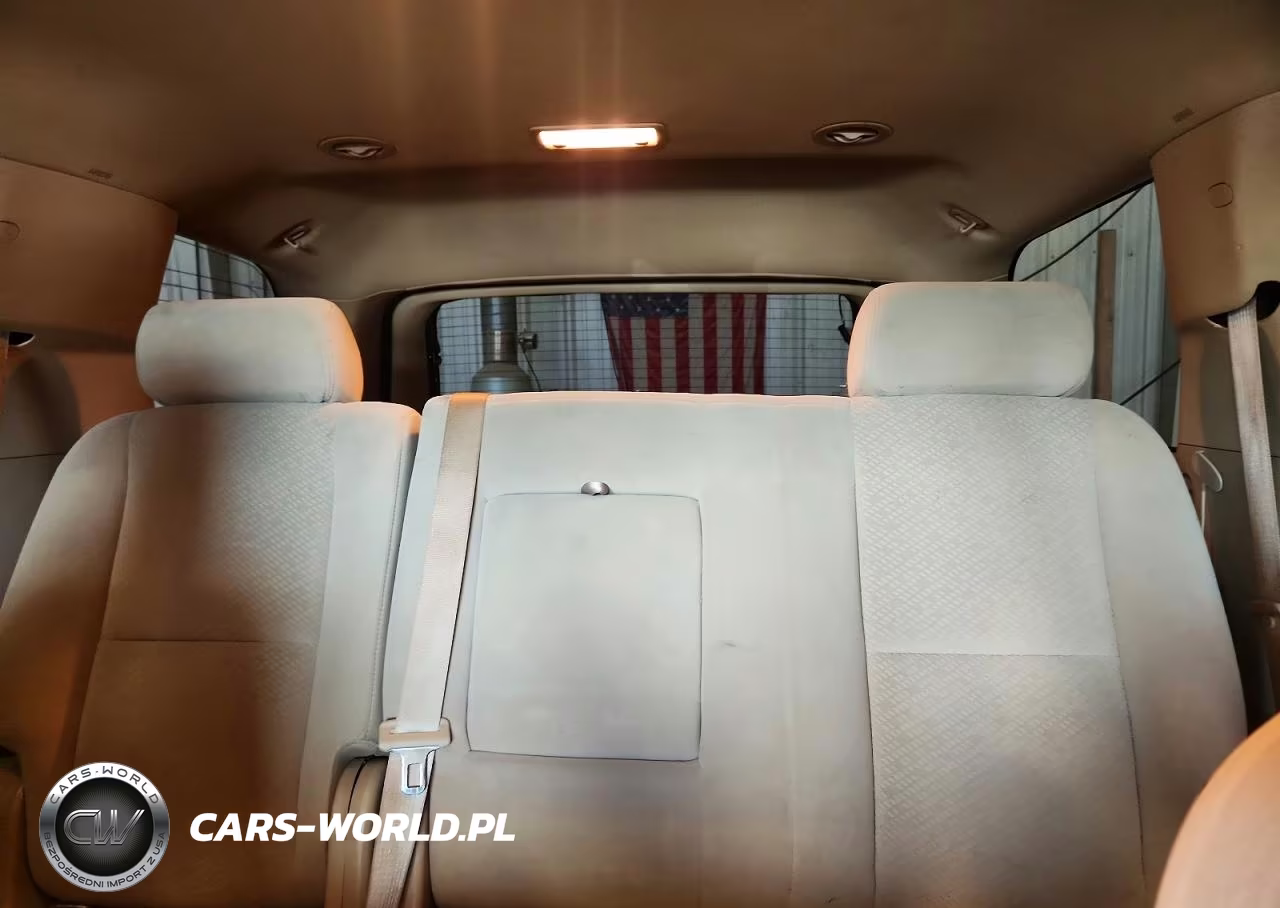 2008 Chevrolet Tahoe C1500 VIN:1GNFC13C98J109860 - 10