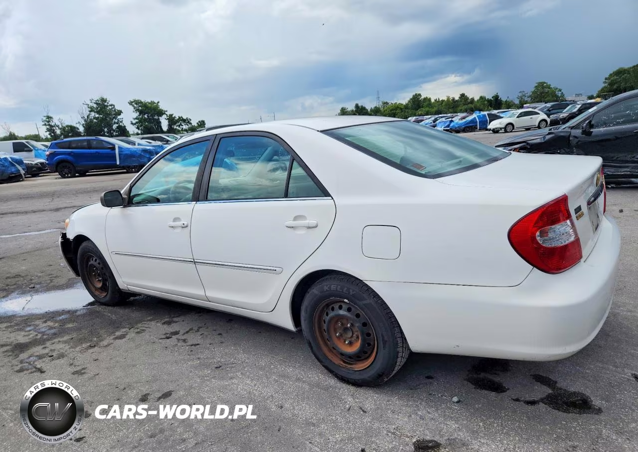 2004 Toyota Camry Xle VIN:4T1BE30K34U313437 - 2