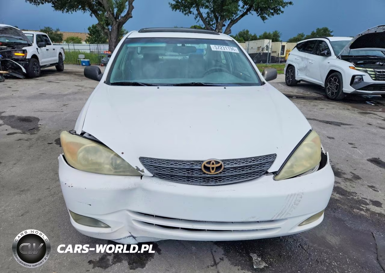 2004 Toyota Camry Xle VIN:4T1BE30K34U313437 - 5