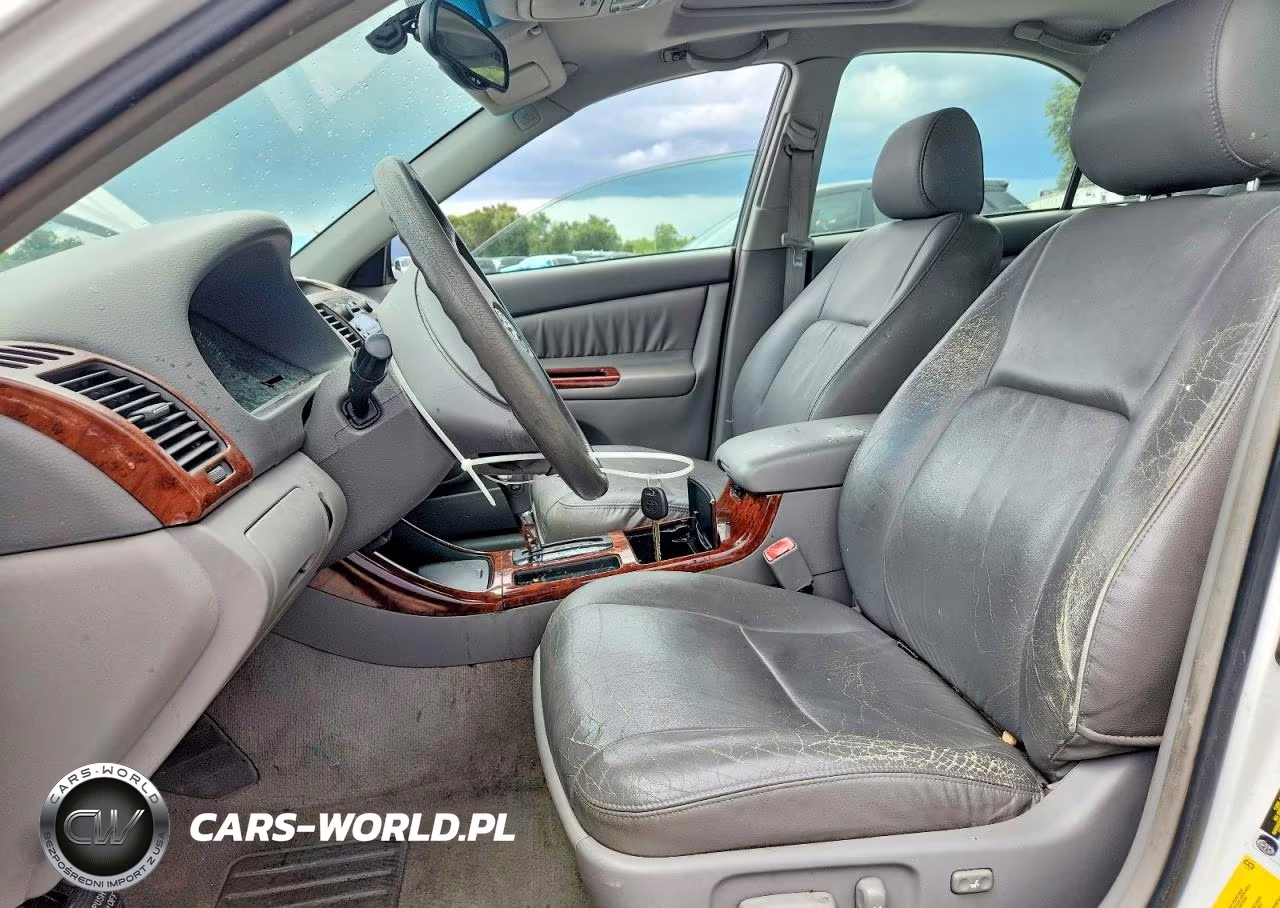 2004 Toyota Camry Xle VIN:4T1BE30K34U313437 - 7