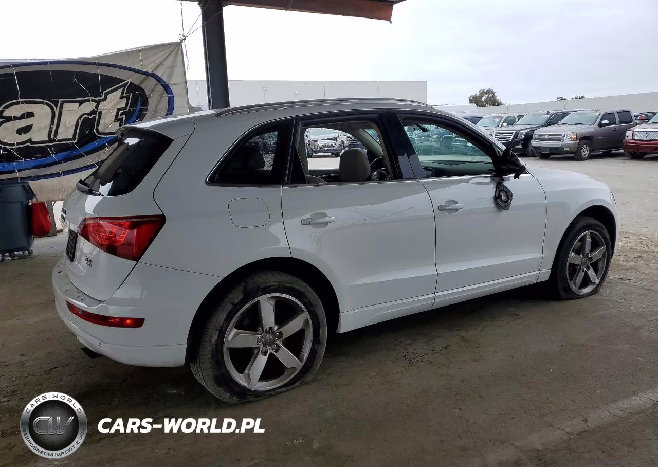 2012 Audi Q5 Premium Plus VIN:WA1LFAFP9CA121303 - 3