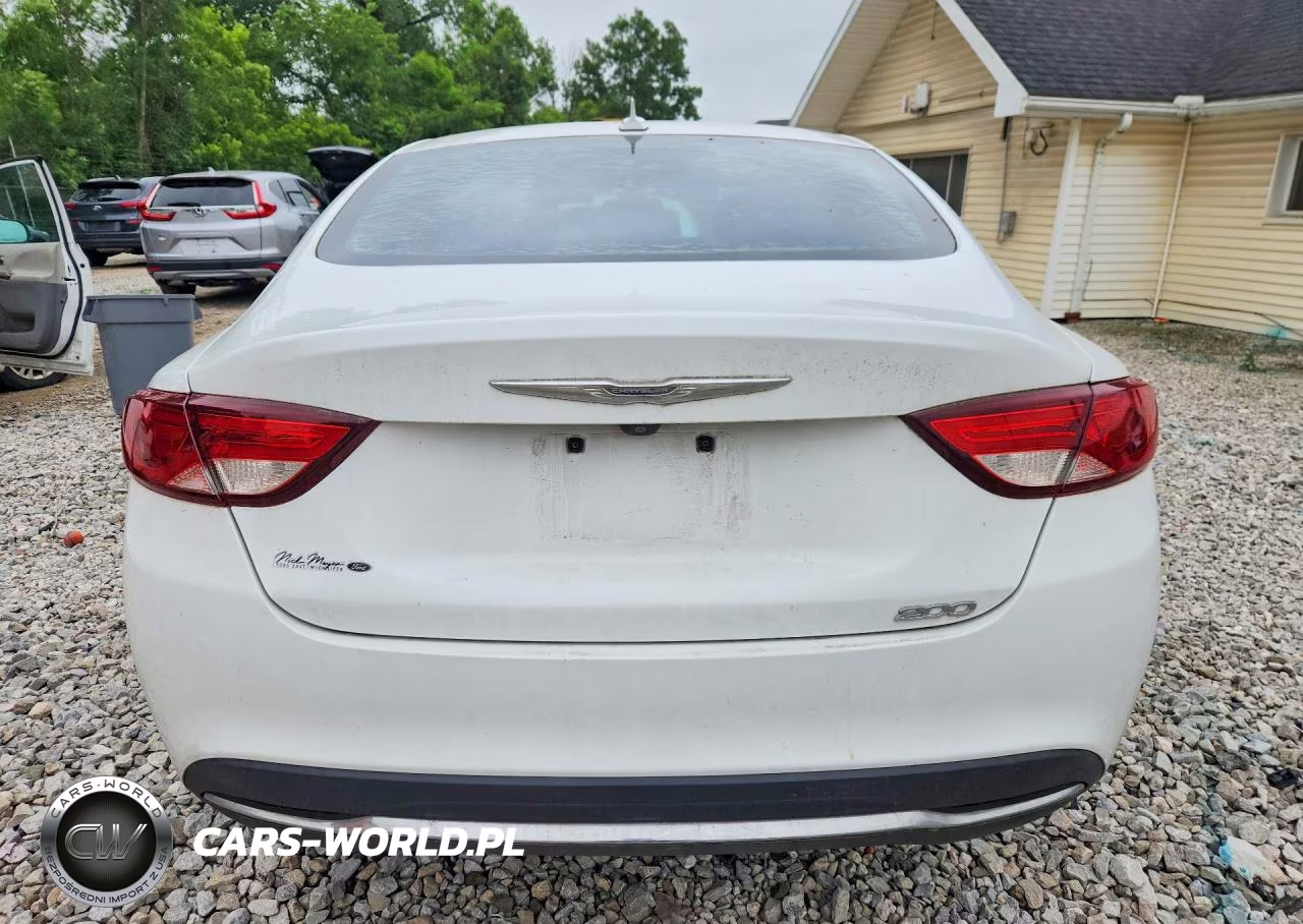 2016 Chrysler 200 Limited VIN:1C3CCCABXGN178506 - 6