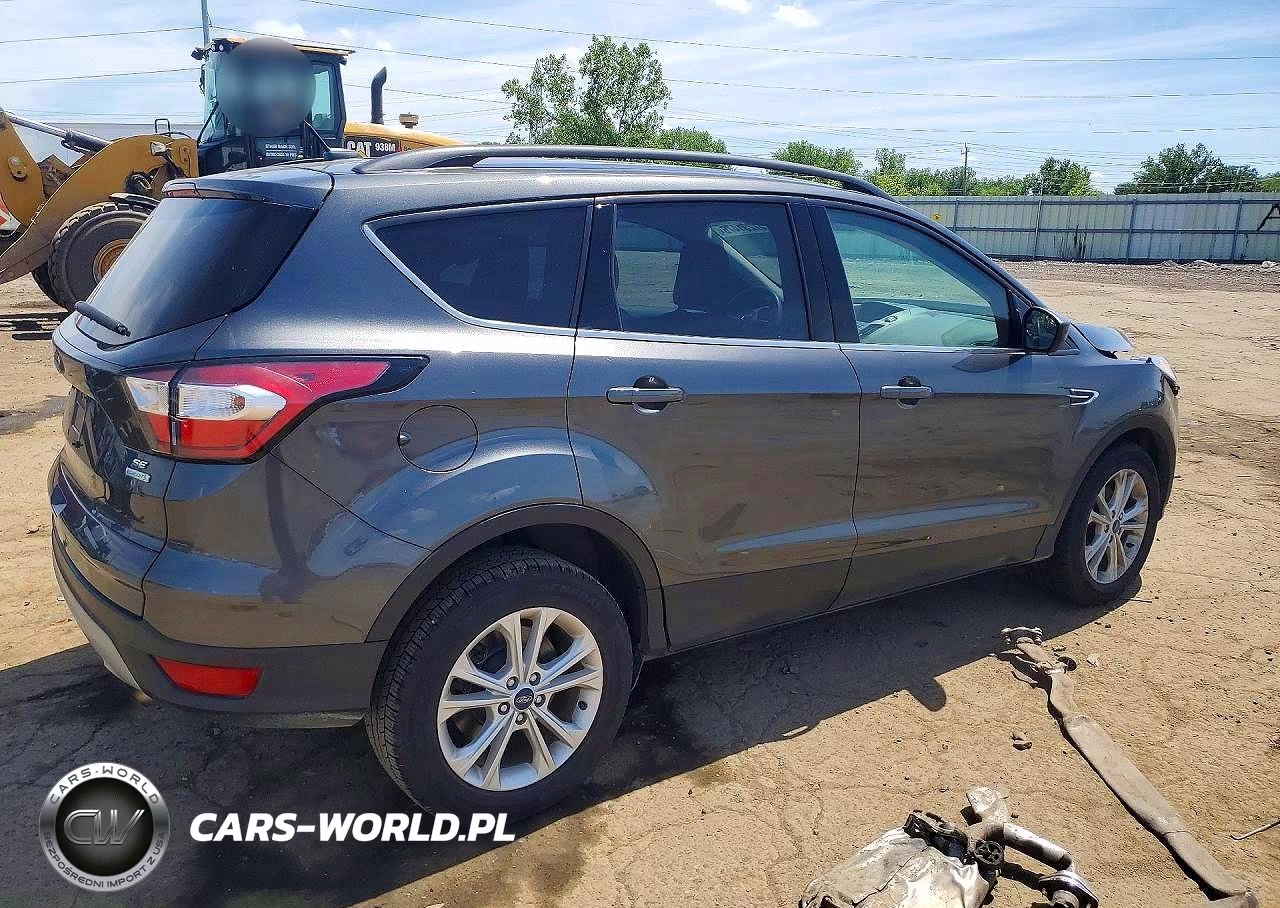 2018 Ford Escape Se VIN:1FMCU0GD8JUC28585 - 3