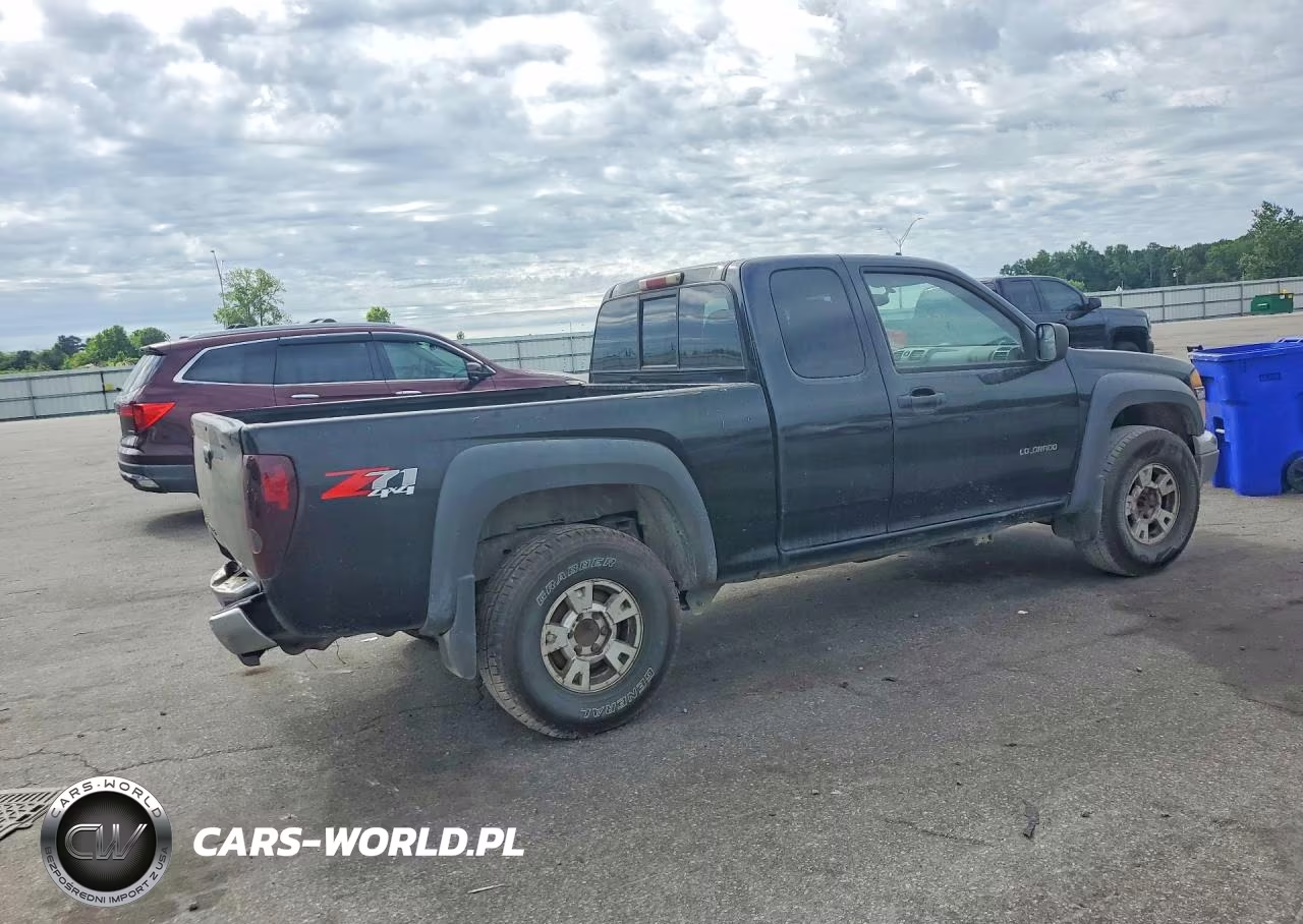 2004 Chevrolet Colorado VIN:1GCDT196948196243 - 3