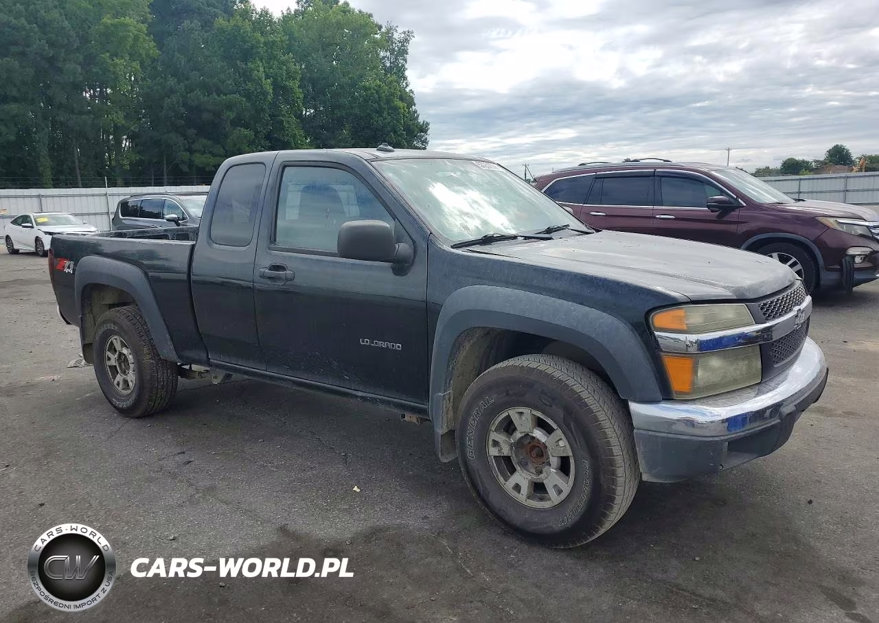 2004 Chevrolet Colorado VIN:1GCDT196948196243 - 4